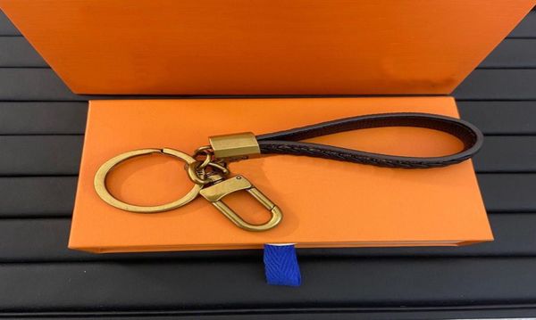 fashion luxury designer keychain classic brands key buckle flower letter genuine leather golden keychains mens womens bag pendant1161658, Silver
fashion luxury designer keychain classic brands key buckle flower letter genuine leather golden keychains mens womens bag pendant1161658, Silver