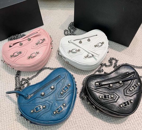 cosmetic bags cases designer motorcycle bag handbags womens love diagonal shoulder bag lining letter lady mouth red purse 5a class cross bod
cosmetic bags cases designer motorcycle bag handbags womens love diagonal shoulder bag lining letter lady mouth red purse 5a class cross bod