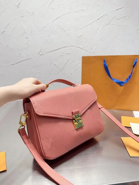 women crossbody bags luxury shoulder bag beauty designer messneger bags lady fashion handbag purse canvas female outdoor shopping packs m407
women crossbody bags luxury shoulder bag beauty designer messneger bags lady fashion handbag purse canvas female outdoor shopping packs m407