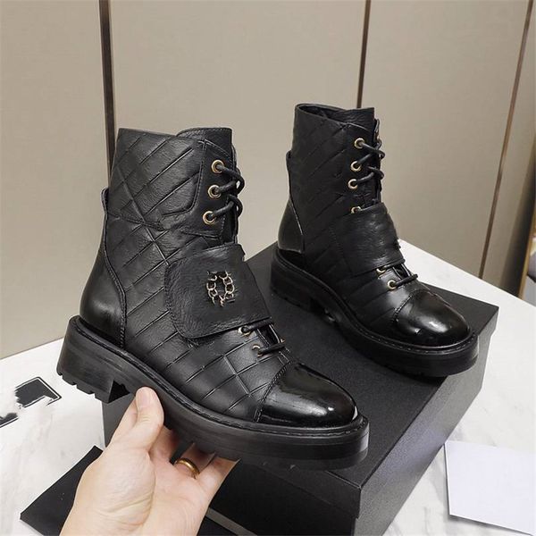 luxury design boots channel fashion women retro decoration winter warm snow non slip high heel martin knight tassel casual socks boots 04-01, Black
luxury design boots channel fashion women retro decoration winter warm snow non slip high heel martin knight tassel casual socks boots 04-01, Black