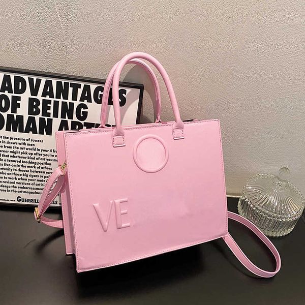 women tote bag fashion medusa handbag ve designer totes large capacity shoulder crossbody bags lady messenger purse
women tote bag fashion medusa handbag ve designer totes large capacity shoulder crossbody bags lady messenger purse