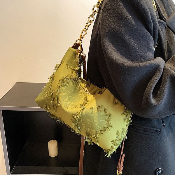 evening bags small design 2023 autumn and winter women s fashion messenger temperament one shoulder underarm 221208
evening bags small design 2023 autumn and winter women s fashion messenger temperament one shoulder underarm 221208