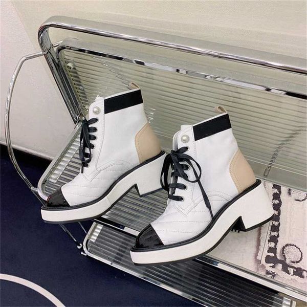 luxury design boots channel fashion women retro decoration winter warm snow non slip high heel martin knight tassel casual socks boots 04-07, Black
luxury design boots channel fashion women retro decoration winter warm snow non slip high heel martin knight tassel casual socks boots 04-07, Black