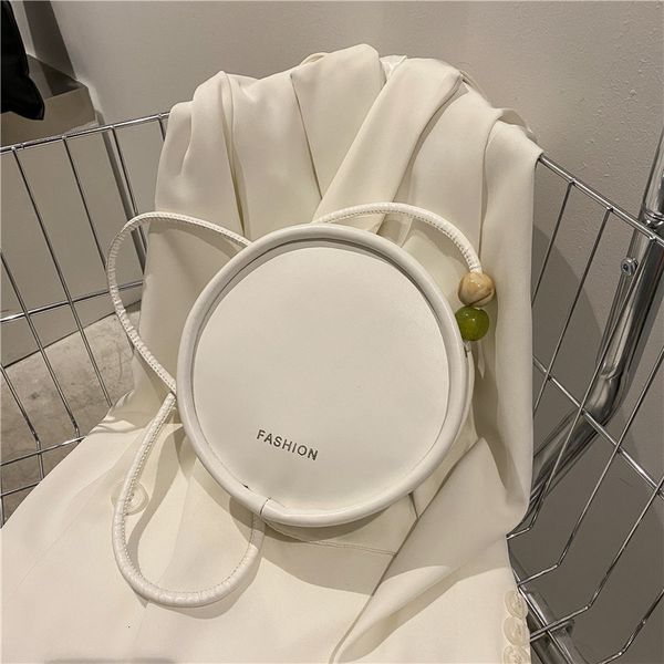 evening bags women s shoulder multi function mobile phone handbag messenger large capacity purse temperament small round 221208
evening bags women s shoulder multi function mobile phone handbag messenger large capacity purse temperament small round 221208