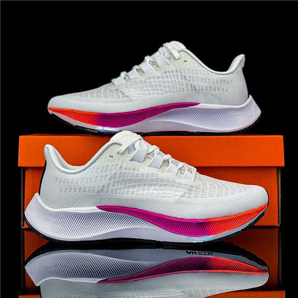 dress shoes flying horse 3738 generation moon landing running sports men's women's shoes is coming, Black
dress shoes flying horse 3738 generation moon landing running sports men's women's shoes is coming, Black