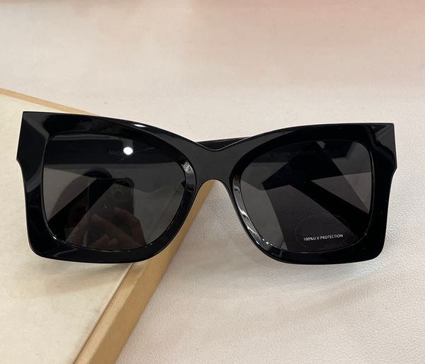 shiny black eyewear oversize frame sunglasses for women fashion sun glasses sunnies shades uv protection eyewear with box, White;black
shiny black eyewear oversize frame sunglasses for women fashion sun glasses sunnies shades uv protection eyewear with box, White;black