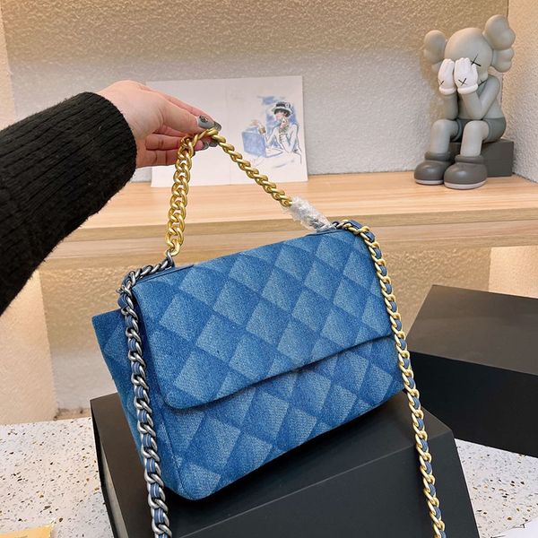 luxury women 19 printing tanning designer crossbody bag large capacity lattice quilted classic flap shoulder bag multi pochettes retro fanny
luxury women 19 printing tanning designer crossbody bag large capacity lattice quilted classic flap shoulder bag multi pochettes retro fanny