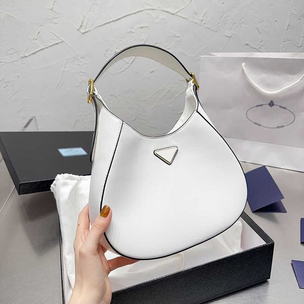5a shoulder bags cleos underarm pouch for womens designers bag leather triangle tote retro purse handbag 221207
5a shoulder bags cleos underarm pouch for womens designers bag leather triangle tote retro purse handbag 221207