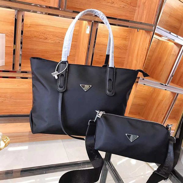 brand evening bags designer design new large capacity tote single shoulder diagonal straddle portable women's mother bag simple fashion
brand evening bags designer design new large capacity tote single shoulder diagonal straddle portable women's mother bag simple fashion