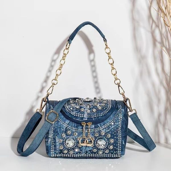 evening bags mini women denim ladies tote fashion handbag designer shoulder with diamond crossbody messenger 221208
evening bags mini women denim ladies tote fashion handbag designer shoulder with diamond crossbody messenger 221208