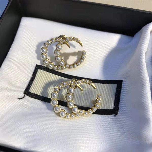 brand designer fashion pearl letter earrings for lady women party wedding lovers gift engagement luxury jewelry274t, Golden;silver
brand designer fashion pearl letter earrings for lady women party wedding lovers gift engagement luxury jewelry274t, Golden;silver
