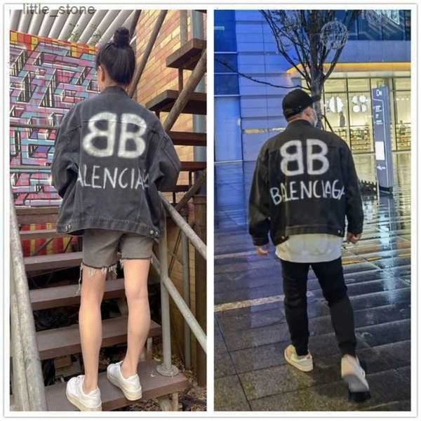 men's jackets 2022 luxury brands mens denim for women coat contrasting colors jeans jacket man streetwear male clothing graffiti blue j, Black;brown
men's jackets 2022 luxury brands mens denim for women coat contrasting colors jeans jacket man streetwear male clothing graffiti blue j, Black;brown
