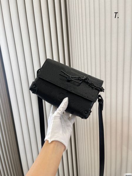 designer luxury women the tote bag fashion versatile handbags shoulder crossbody bags purse tories totes large capacity saddle wallets 7a 0a
designer luxury women the tote bag fashion versatile handbags shoulder crossbody bags purse tories totes large capacity saddle wallets 7a 0a