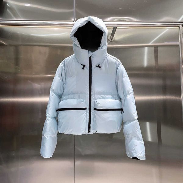 women's down parkas 22 autumn and winter new letter red label filled full national standard 90 white duck down pure down, Black
women's down parkas 22 autumn and winter new letter red label filled full national standard 90 white duck down pure down, Black
