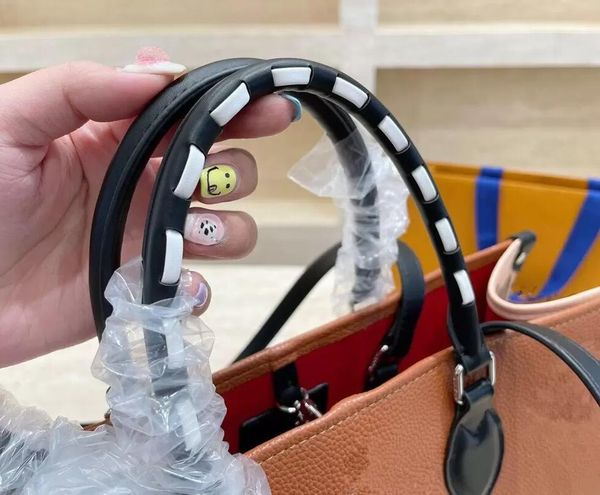 onthego m44925 m45653 women luxurys designers bags fashion real leather handbags messenger crossbody shoulder bag totes purse wallets backpa
onthego m44925 m45653 women luxurys designers bags fashion real leather handbags messenger crossbody shoulder bag totes purse wallets backpa