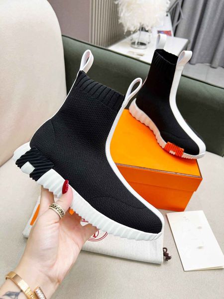 luxury men fun sneaker shoes knit calfskin light sole technical canvas lining breath mesh sports shoe slip on casual walking eu38-46
luxury men fun sneaker shoes knit calfskin light sole technical canvas lining breath mesh sports shoe slip on casual walking eu38-46