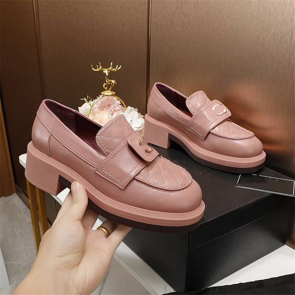 dress shoes fashion channel women leather high heel letter logo party wedding tourism holiday casual flat shoes 02-04, Black
dress shoes fashion channel women leather high heel letter logo party wedding tourism holiday casual flat shoes 02-04, Black