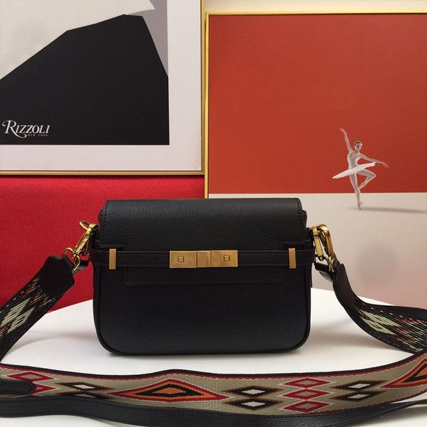 new crossbody bag women handbags purse genuine leather two shoulder straps fashion letters zip pocket bronze hardware multiple colors wallet
new crossbody bag women handbags purse genuine leather two shoulder straps fashion letters zip pocket bronze hardware multiple colors wallet
