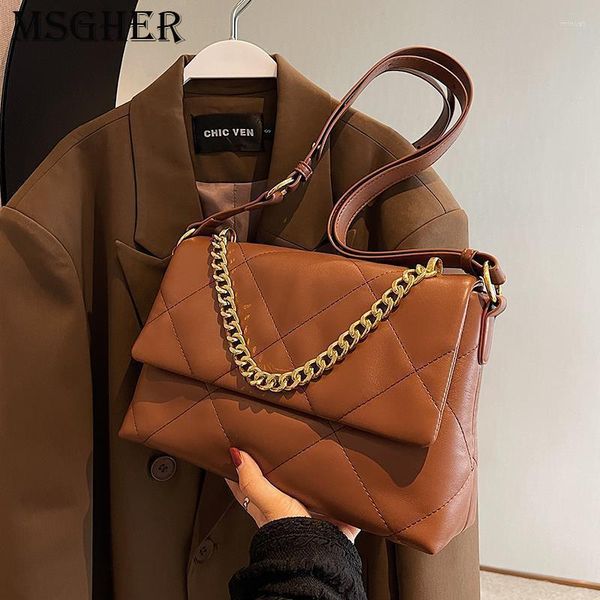 shoulder bags 2022 women soft plush hand bag winter pu leather tote female chain underarm furry fluffy
shoulder bags 2022 women soft plush hand bag winter pu leather tote female chain underarm furry fluffy