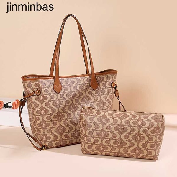 50% discount in stores 2023 fashion bag big women's large capacity single shoulder mother's old flower tot portable
50% discount in stores 2023 fashion bag big women's large capacity single shoulder mother's old flower tot portable