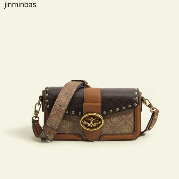 50% discount in stores 2023 fashion bag printed color blocking small square heavy engineering rivet single shoulder cross body women's
50% discount in stores 2023 fashion bag printed color blocking small square heavy engineering rivet single shoulder cross body women's