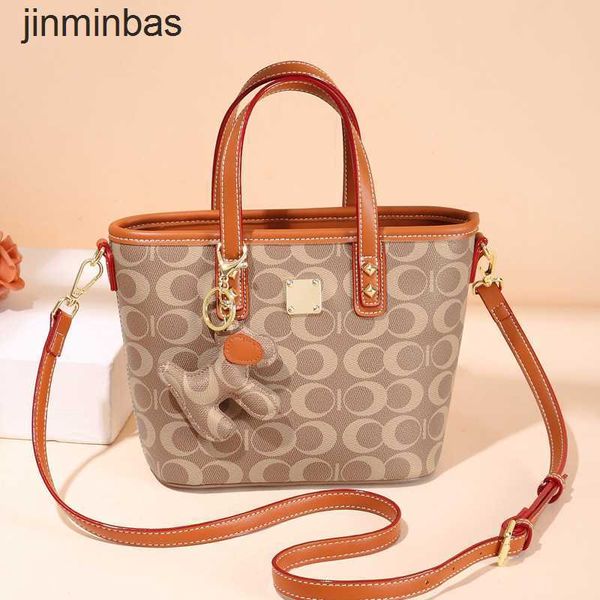 50% discount in stores 2023 fashion bag hong kong counter women's bag tote cabbage basket one shoulder crossbody small autumn and winte
50% discount in stores 2023 fashion bag hong kong counter women's bag tote cabbage basket one shoulder crossbody small autumn and winte