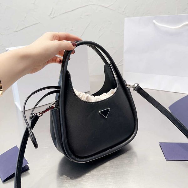 2023 designer totes bag shopping handbag womens bag pochette tote luxury shoulder bags purse genuine leather wallet purses1
2023 designer totes bag shopping handbag womens bag pochette tote luxury shoulder bags purse genuine leather wallet purses1