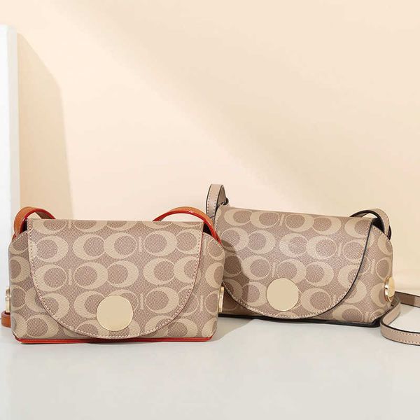 2023 trendy brand fashion a woman's bag new printed small square women trend old flower single shoulder oblique s
2023 trendy brand fashion a woman's bag new printed small square women trend old flower single shoulder oblique s