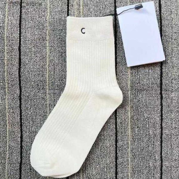 men women designer sports socks fashion letters embroidery long for stockings casual 6 pieces/set multi1hoo, Black
men women designer sports socks fashion letters embroidery long for stockings casual 6 pieces/set multi1hoo, Black
