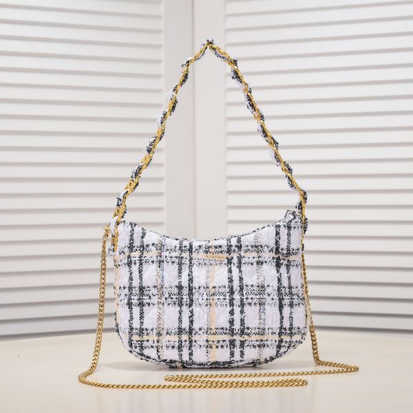 7a designer hobo bags fashion wool cloth totes metal buckle grain embossed chain single shoulder handbags
7a designer hobo bags fashion wool cloth totes metal buckle grain embossed chain single shoulder handbags