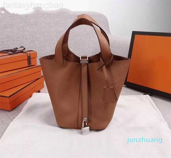 designer ff bags handbag baguette chain fendace shoulder retro crossbody women clutch purse leather tote mon tresor jacquard hobo bag 434c
designer ff bags handbag baguette chain fendace shoulder retro crossbody women clutch purse leather tote mon tresor jacquard hobo bag 434c