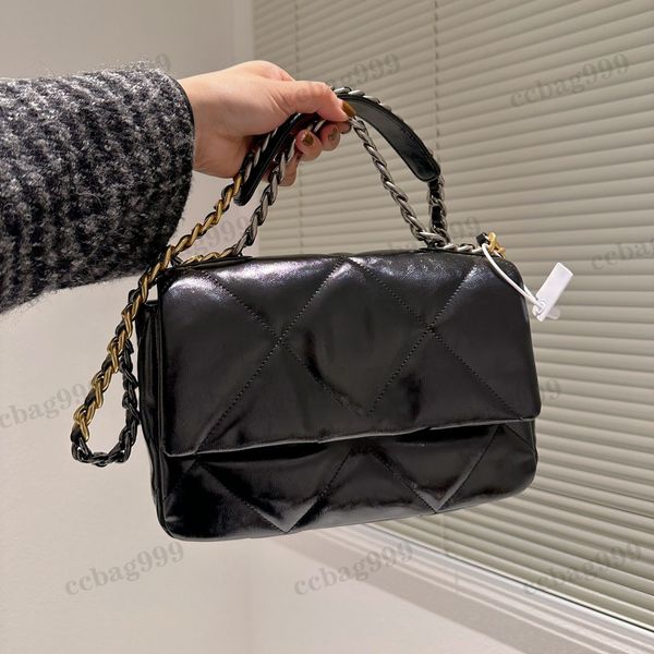 classic oil wax leather 19jumbo quilted bags designer vintage gold silver two tone handle totes multi pocket sacoche women daily large capac
classic oil wax leather 19jumbo quilted bags designer vintage gold silver two tone handle totes multi pocket sacoche women daily large capac