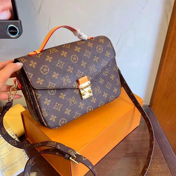 evening bags luxury designers embossing flower bag louis vuitton women handbag lv messenger leather womens wallet shoulder crossbody bags pu
evening bags luxury designers embossing flower bag louis vuitton women handbag lv messenger leather womens wallet shoulder crossbody bags pu