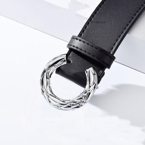 luxury cattlehide belts classic pearl crystal double letter smooth buckle women belt multi-style fashion designers waist belt width 3.5 cm w, Black;brown
luxury cattlehide belts classic pearl crystal double letter smooth buckle women belt multi-style fashion designers waist belt width 3.5 cm w, Black;brown