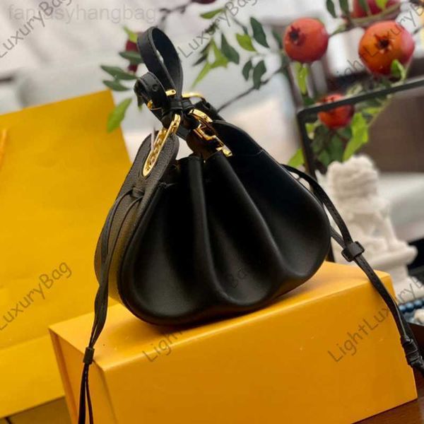 luxury saddle crossbody fends bags for womens multicolor handbag designer sling bag baguette tote shoulder purses woman 7afashion wallet 00q
luxury saddle crossbody fends bags for womens multicolor handbag designer sling bag baguette tote shoulder purses woman 7afashion wallet 00q