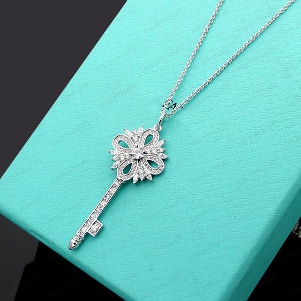 designer brand key full diamond necklace female stainless steel couple luxury diamond pendant christmas gift accessories wholesale with box, Silver
designer brand key full diamond necklace female stainless steel couple luxury diamond pendant christmas gift accessories wholesale with box, Silver