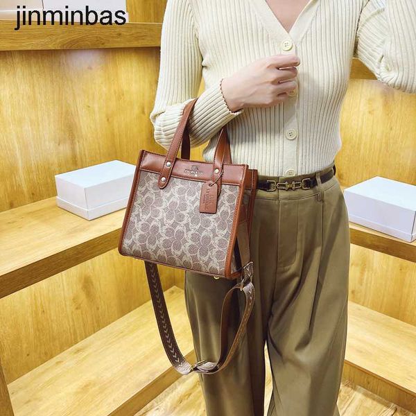50% discount in stores 2023 fashion bag annual surplus seri square bag women's autumn new old flower shoulder crossbody
50% discount in stores 2023 fashion bag annual surplus seri square bag women's autumn new old flower shoulder crossbody
