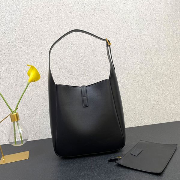 2pcs new armpit bag women handbags purse brand vegetable basket genuine leather fashion letters bronze hardware zip pouch high capacity buck
2pcs new armpit bag women handbags purse brand vegetable basket genuine leather fashion letters bronze hardware zip pouch high capacity buck