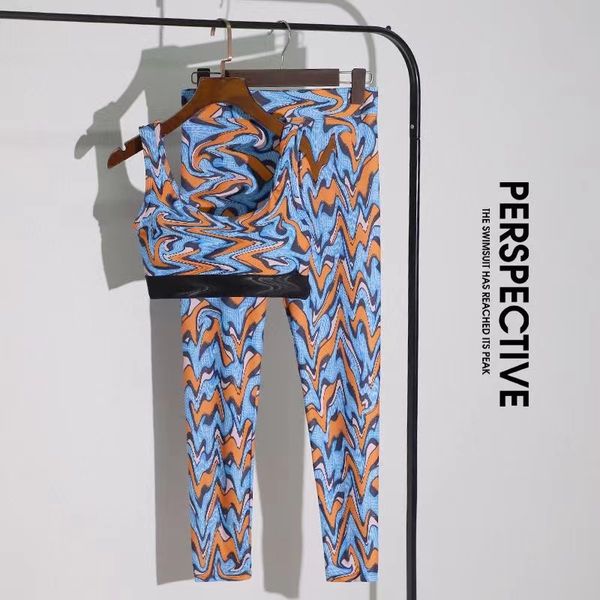 2022 new fashion brand women's split pants women's yoga dress pilates high waist pants letter elastic belt vest sports pants women
2022 new fashion brand women's split pants women's yoga dress pilates high waist pants letter elastic belt vest sports pants women