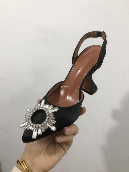 sandals muaddi begum amina crystal embellished satin slingback pumps elasticated strap shoes pzx, Black
sandals muaddi begum amina crystal embellished satin slingback pumps elasticated strap shoes pzx, Black