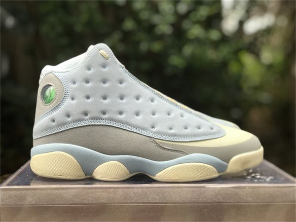 2023 authentic solefly 13 celestine blue shoes real carbon fiber muslin/light smoke grey-gum light brown men sports sneakers with original b
2023 authentic solefly 13 celestine blue shoes real carbon fiber muslin/light smoke grey-gum light brown men sports sneakers with original b