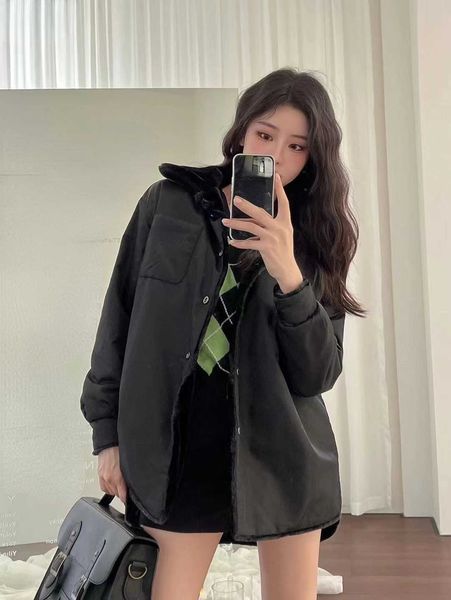 women's jackets 22 autumn and winter new triangle for men and women cool and versatile one coat, Black;brown
women's jackets 22 autumn and winter new triangle for men and women cool and versatile one coat, Black;brown