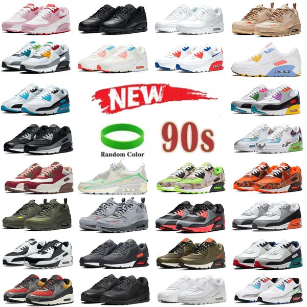 designer running shoes mens and women trainers sneakers flat bottom recraft triple white infrared green camo sport sneakers
designer running shoes mens and women trainers sneakers flat bottom recraft triple white infrared green camo sport sneakers
