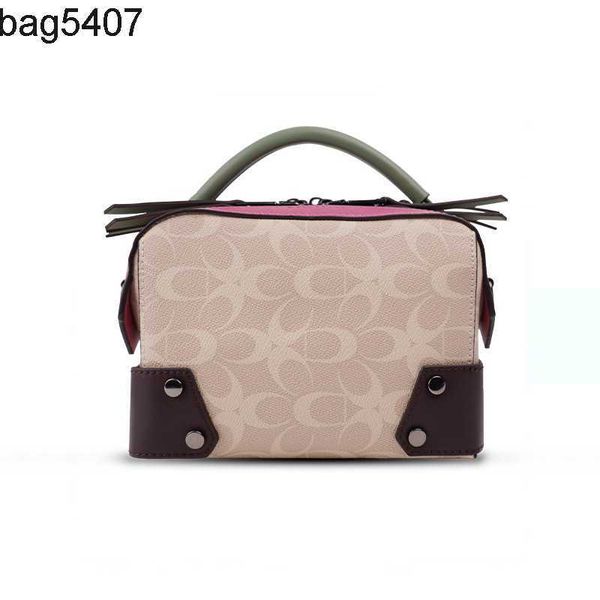 women's bags are 50% off at the shop hong kong it live broadcast autumn and winter premium new handbag contrast makeup bag
women's bags are 50% off at the shop hong kong it live broadcast autumn and winter premium new handbag contrast makeup bag