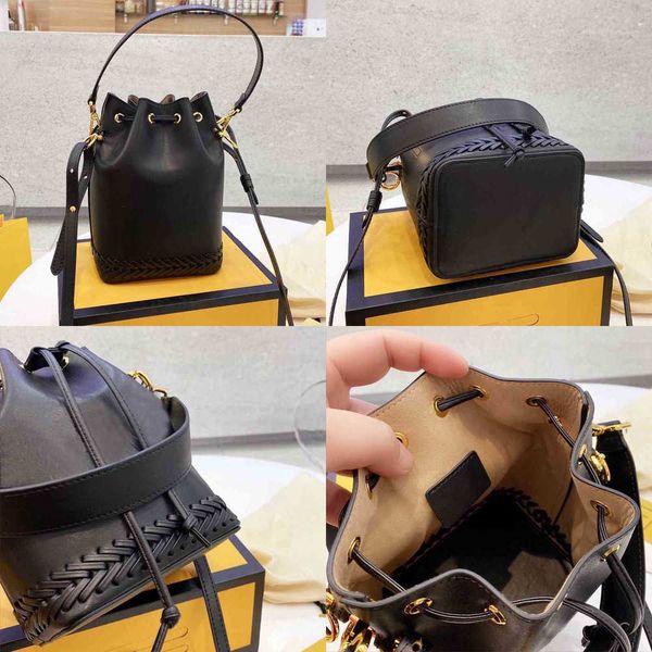 evening bags drawstring vintage print woven bucket women handbag pleated closure shoulder leather designer crossbody female purses 220406
evening bags drawstring vintage print woven bucket women handbag pleated closure shoulder leather designer crossbody female purses 220406