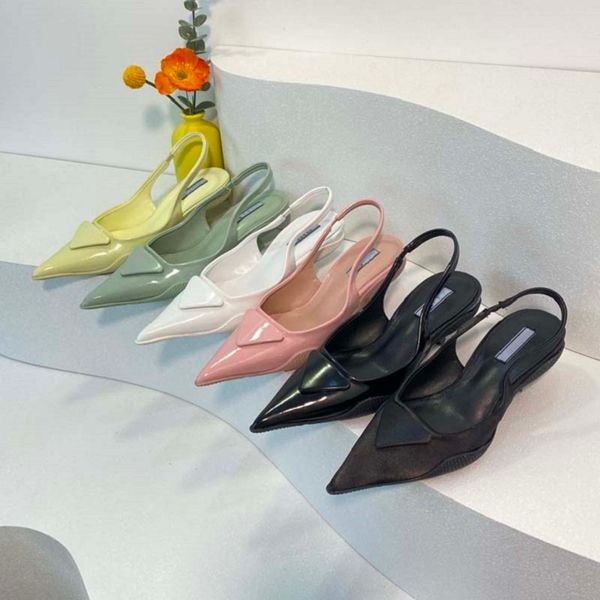 basketball shoes dress designer heels breathable pointed hollow ladies fashion design suitable for wedding party office career various festi
basketball shoes dress designer heels breathable pointed hollow ladies fashion design suitable for wedding party office career various festi