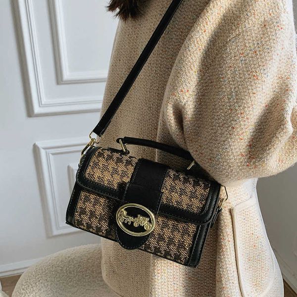 2023 trendy brand fashion a woman's bag bag women new fashionable and women's fashion simple net red thousand bird single shoulder
2023 trendy brand fashion a woman's bag bag women new fashionable and women's fashion simple net red thousand bird single shoulder
