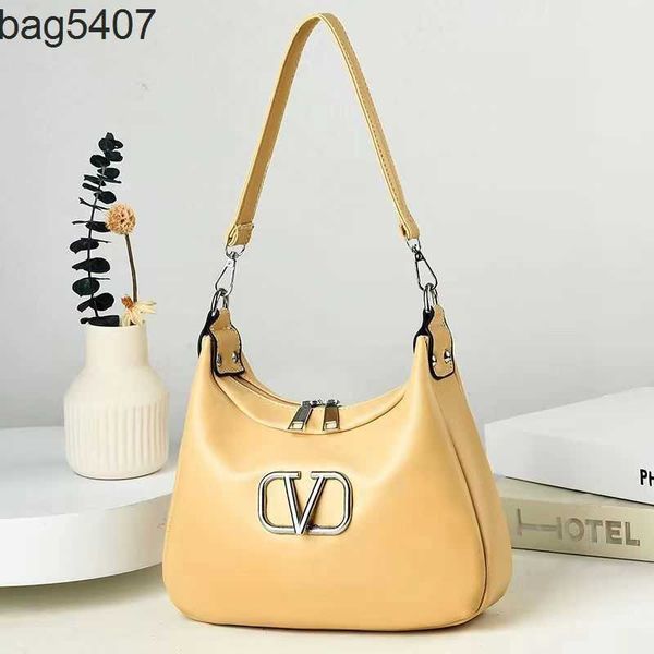women's bags are 50% off at the shop new fashion design bag shop has 60% discount texture small shoulder msenger hand tiktok live broad
women's bags are 50% off at the shop new fashion design bag shop has 60% discount texture small shoulder msenger hand tiktok live broad