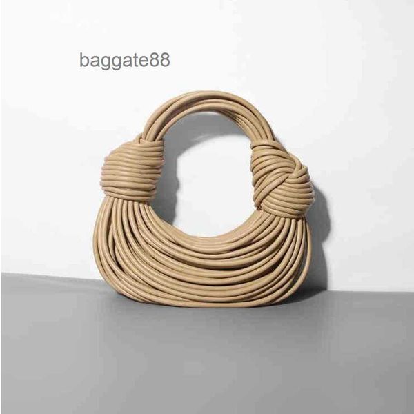 handbag designer venetas dumpling bag 2023 handbags bottegas bags doulbe knott fashion jodie 7cba
handbag designer venetas dumpling bag 2023 handbags bottegas bags doulbe knott fashion jodie 7cba