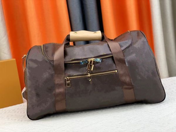 2022 duffle bag classic 45 50 55 travel luggage for men real leather to quality women crossbody totes shoulder bags mens womens handbags 5 c
2022 duffle bag classic 45 50 55 travel luggage for men real leather to quality women crossbody totes shoulder bags mens womens handbags 5 c